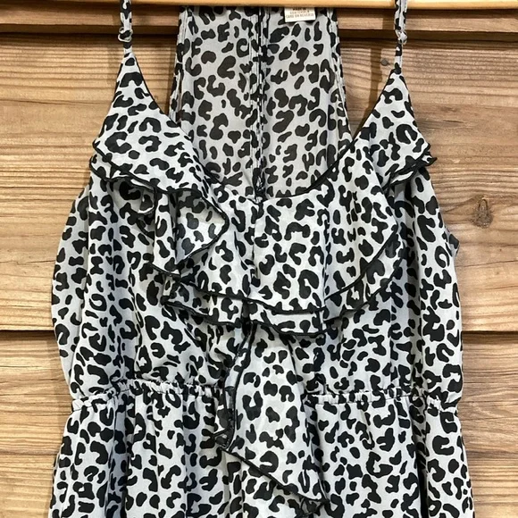 Leopard Ruffle Dress - Picture 2 of 5